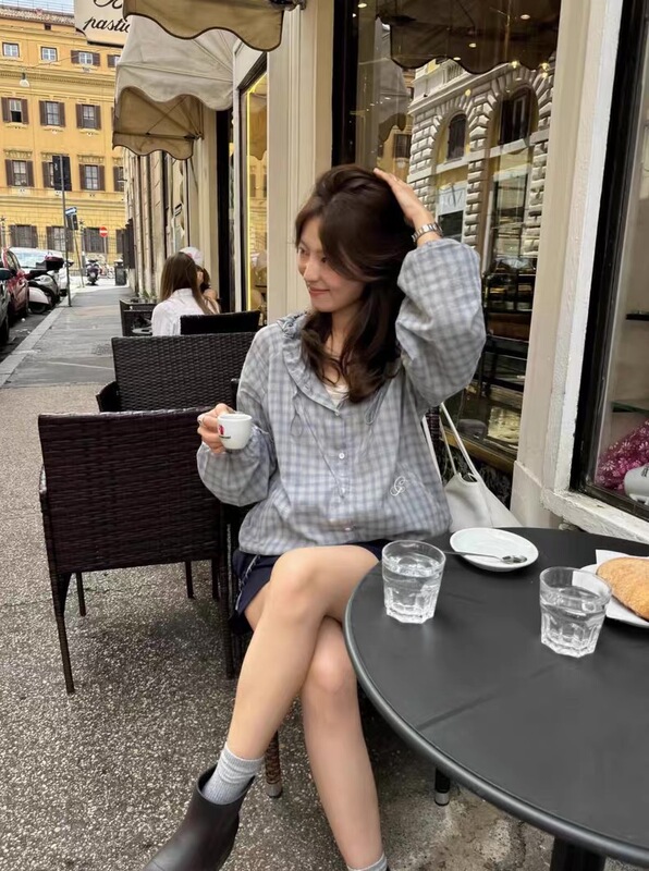 スポット韓国デザイナー ged Hejing 同じスタイルのチェック柄フード付きシャツ韓国女性のカレッジスタイルのルーズシャツ|undefined