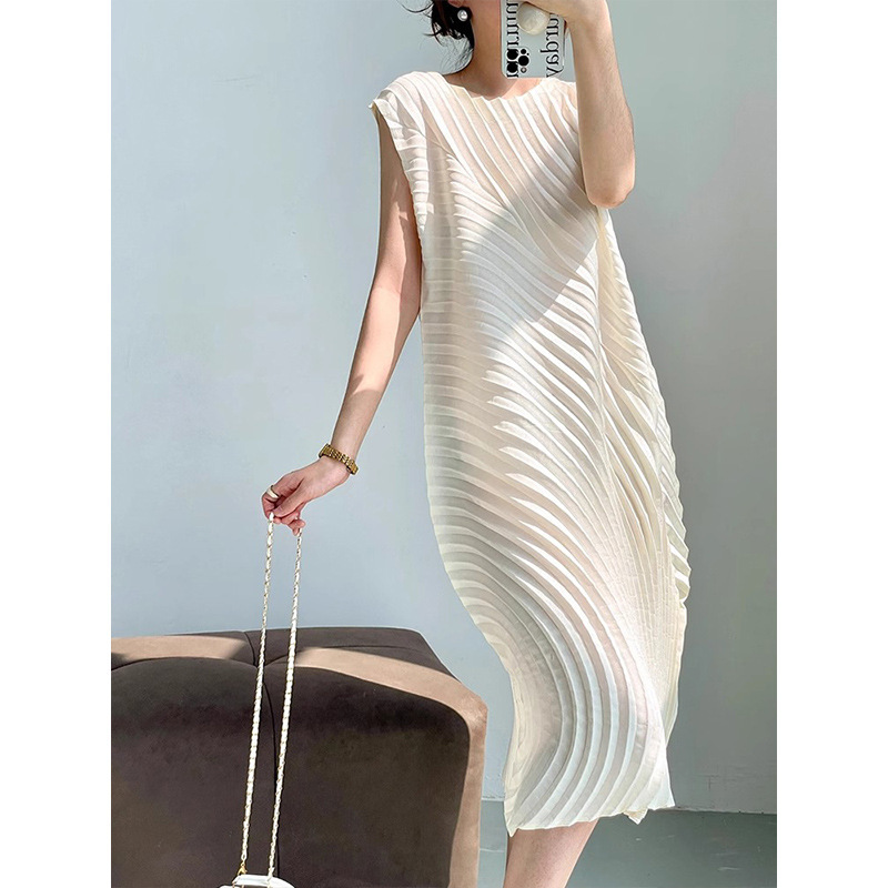 Miyake 2025 Spring New Dress Water Ripple Arc Sleeveless Asymmetric High-End Elegant Mid-Length Skirt