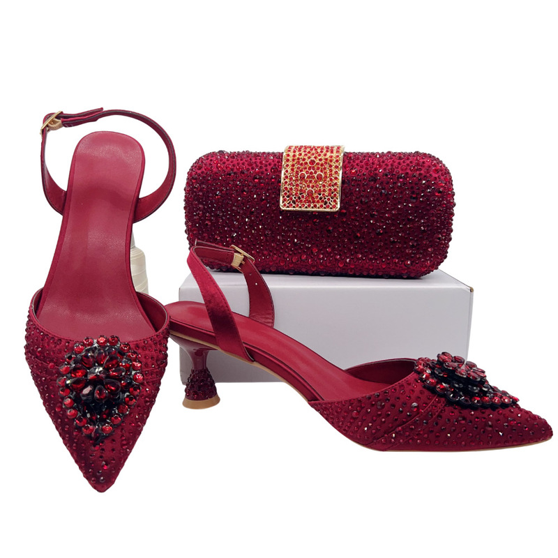 Carefully Selected Italian Style Shoes, New Model Stiletto High-Heeled Sandals for Weddings and Banquets, Rhinestone Pointed-Toe Women's Shoes Carefully Selected Italian Style Shoes, New Model Stiletto High-Heeled Sandals for Weddings and Banquets, Rhinestone Pointed-Toe Women's Shoes