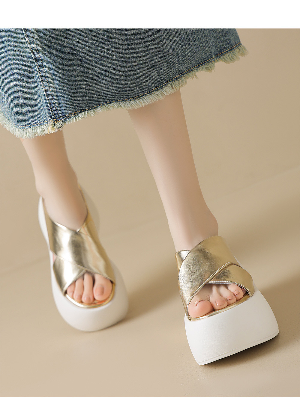 Dép sandal nữ quai chéo đế xuồng cao cấp, dây chéo mảnh, đế dày tăng chiều cao, thoải mái đi hè — Màu đen, Màu vàng, Màu bạc chi tiết 10