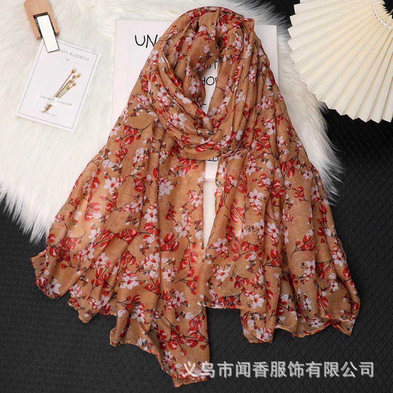 Elegant rectangular light and thin soft scarf