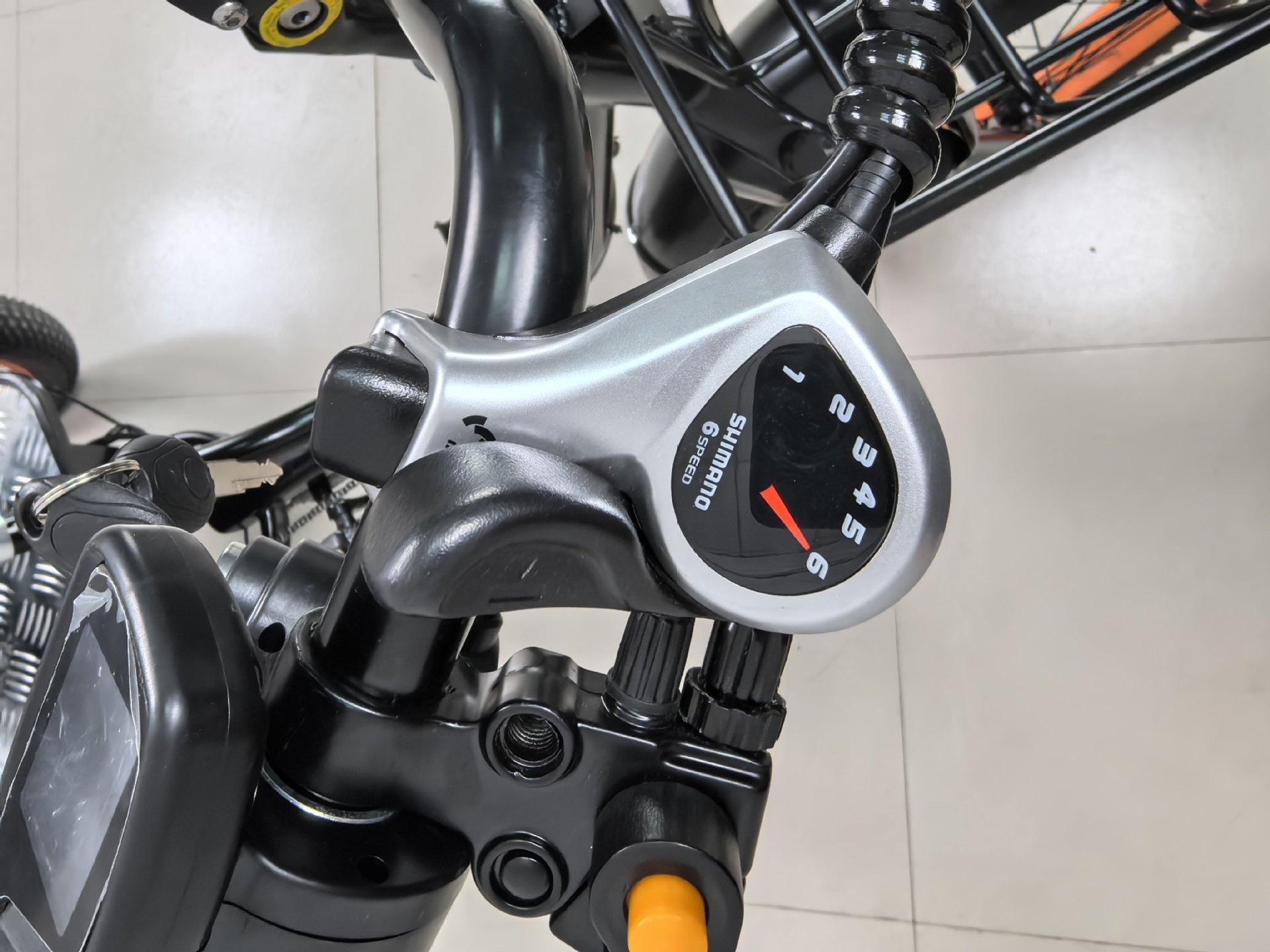 20-inch Electric Power-Assisted Tricycle with Front and Rear Frames