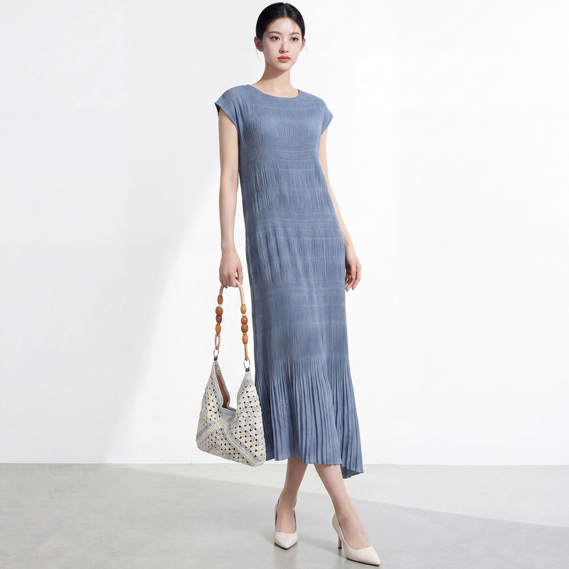 Miyake Dress with a Light Luxury and High-End Feel, Exquisite Women's Clothing, 20260 Summer New Style, Loose Irregular Elegant Mid-Length Dress Miyake Dress with a Light Luxury and High-End Feel, Exquisite Women's Clothing, 20260 Summer New Style, Loose Irregular Elegant Mid-Length Dress