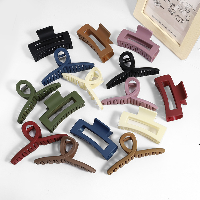 Amazon Venta caliente Frosted clip grande geométrica trasera horquilla elegante temperamento tiburón clip de alto grado tocado