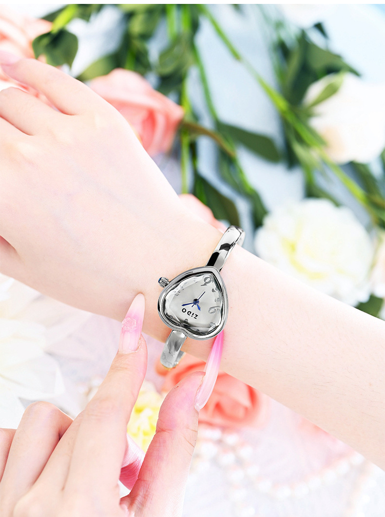 Reloj de pulsera para mujer corazón personalizado lujo cuarzo_voghion.com