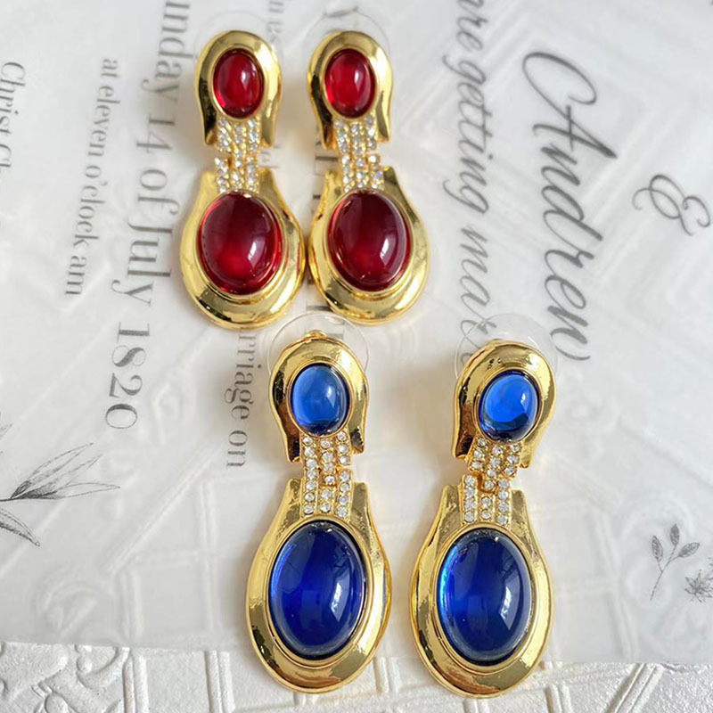 Retro Oval Alloy Plating Glass Zircon Women's Drop Earrings 1 Pair display picture 1
