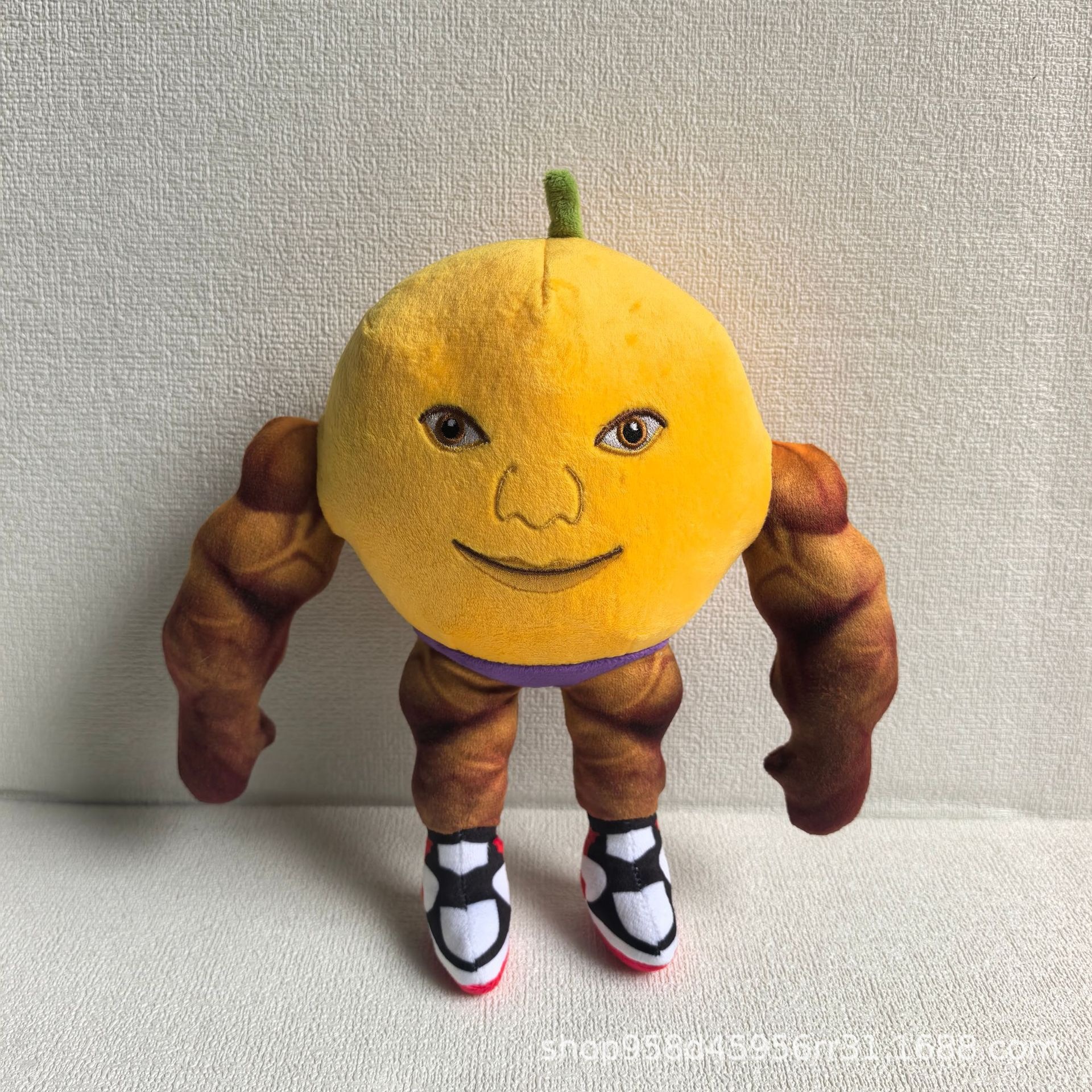 근육질 남자 25 ㎝ 무게 102g