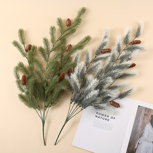 New Christmas Artificial Finished Product 45-Head Christmas Wall-Mounted Pine Cones, Pine Needle Branches, Ornaments, Artificial Products