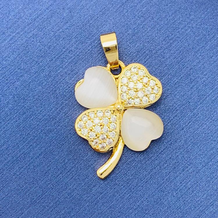 2022 nuevo trébol giratorio simple cien colgante fuente joyería fábrica al por mayor directa sin cadena