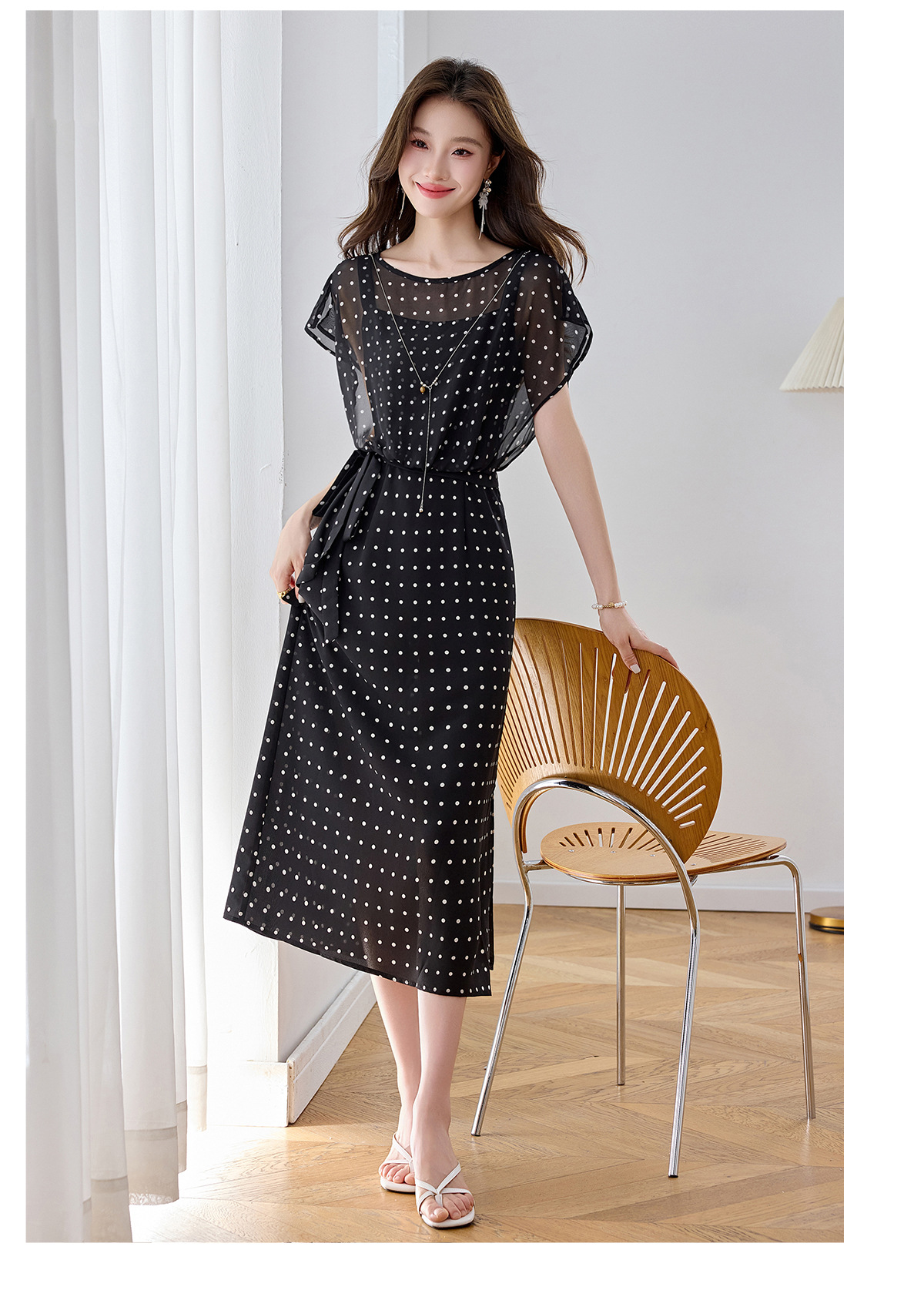 Đầm maxi nữ thắt eo thiết kế tân cổ điển cao cấp — màu đen, Chấm tròn chi tiết 12