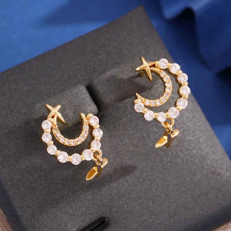 1 Pair Basic Modern Style Classic Style Star Moon Plating Inlay Copper Rhinestones Drop Earrings display picture 4