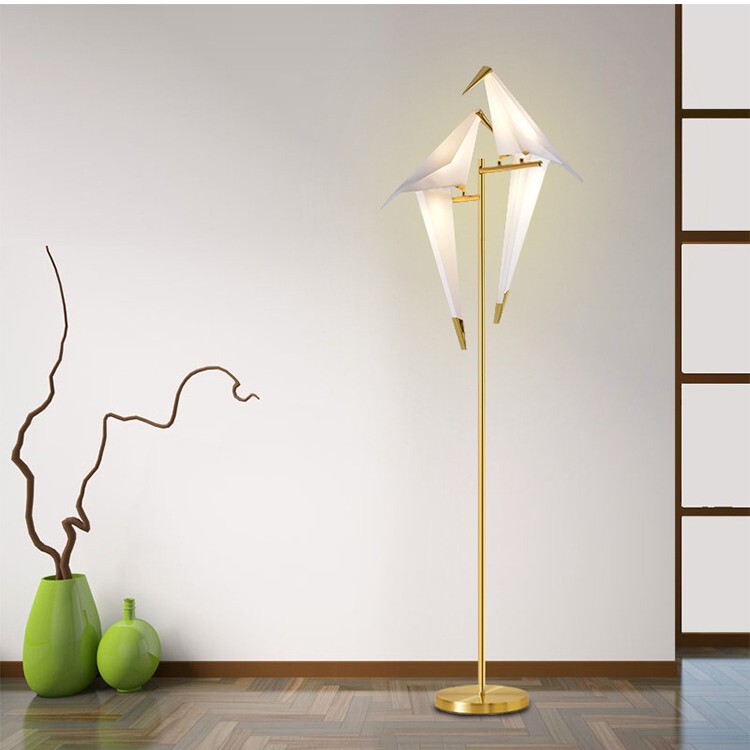 Creative Paper Crane Bird Floor Lamp, Post-Modern Living Room, Theme Restaurant, Leisure Bar, Personalized Bedroom Lighting Creative Paper Crane Bird Floor Lamp, Post-Modern Living Room, Theme Restaurant, Leisure Bar, Personalized Bedroom Lighting