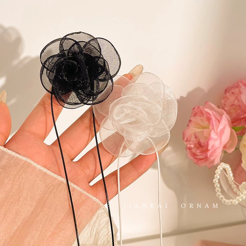 Red celebridad del mismo collar camellia mujer 2025 nuevo collar de clavícula de alta calidad accesorios collar de flores de lujo ligero