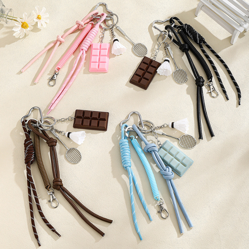 クロスボーダーキーホルダー miu チョコレートバドミントンペンダントハイエンドニッチ織ロープクリエイティブペンダント|undefined