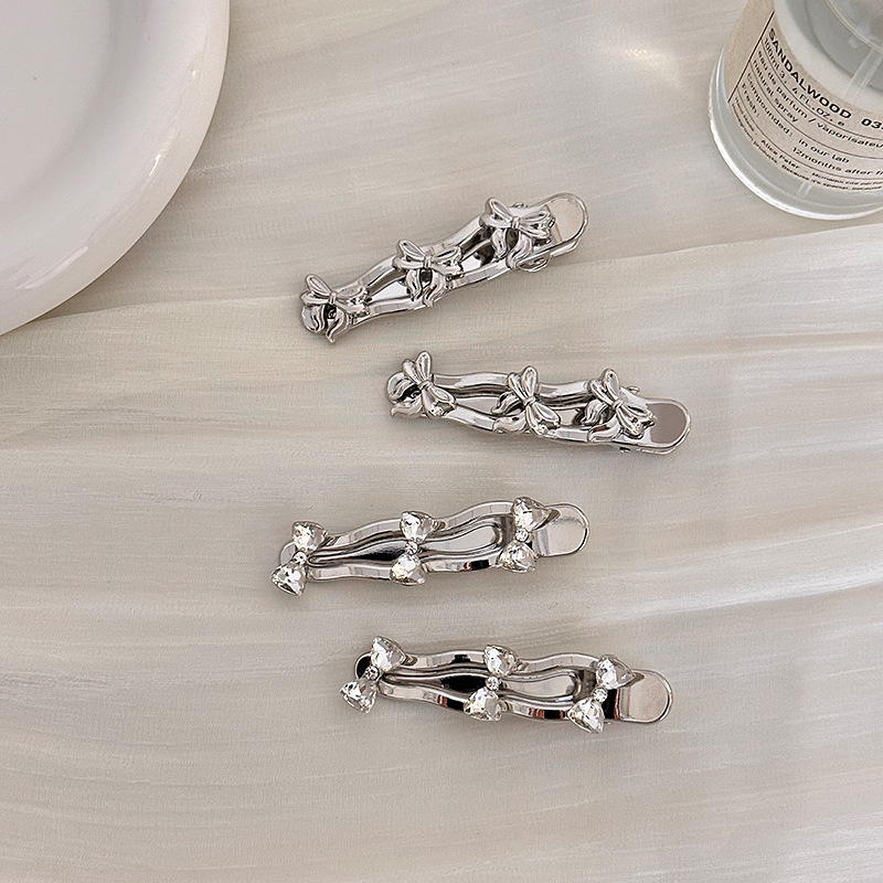 hot girl style silver metal barrettes sweet cool rhinestone 2024 new bow niche side clip side fringe hairpin barrettes
