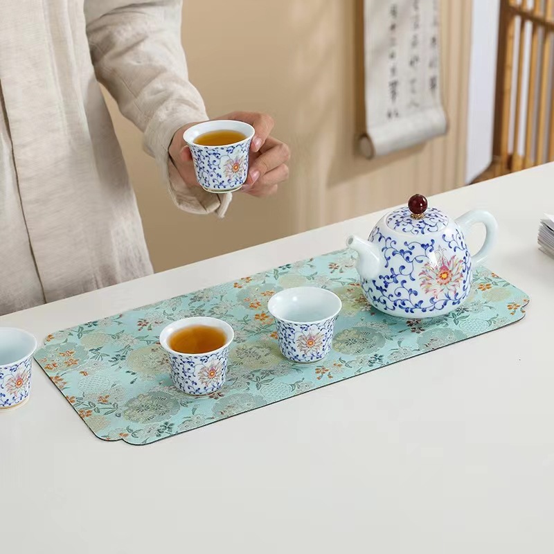 New Chinese-style brocade double-sided tea set light luxury national style literary and artistic retro host table mat tea table tea cloth heat insulating mat table flag