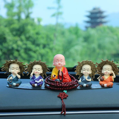 Car ornaments: Car Interior Accessories Car Decorations - yellow-clothes-xiaoshima-buddhist-beads-straw-hat-four-no-large-leopard-mat