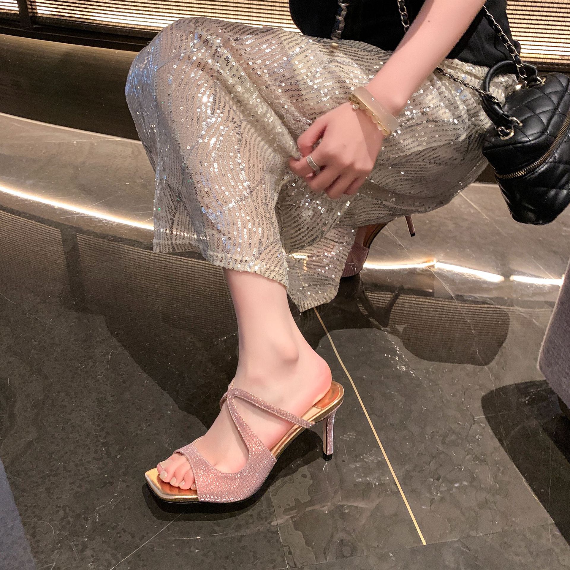 Scarpe da donna con servizio di stampa crittografata artigianale, disponibili in varie altezze di tacco e colori. Pantofole fatte a mano. 【Pre-ordine | Spedizione in 15 giorni】_voghion.com