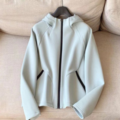 篙品闭眼入！迪*特1k+ 热暖拉链外套 运动连帽卫衣高弹柔软女装新