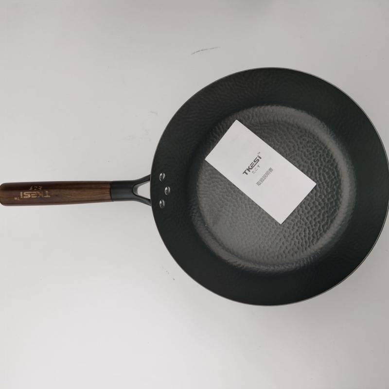 日本集鉄煎り鍋直径28cmコーティングなし鍋鉄鍋は共同購入して代行することができます。|undefined