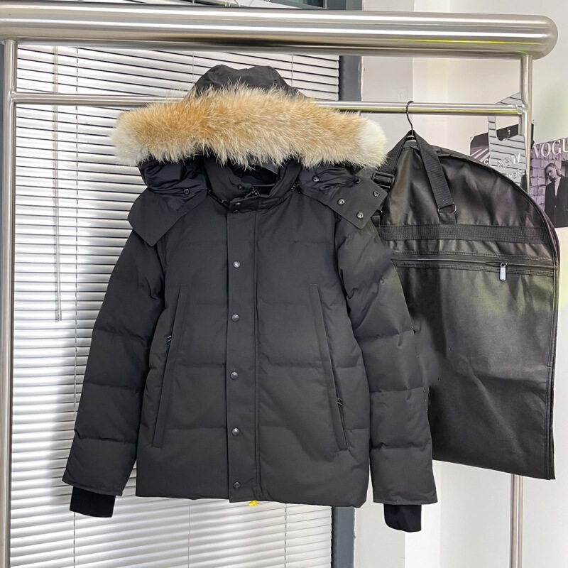 Men Coyote Fur Hooded29# Wyndham parka jiacket fur and badge|undefined