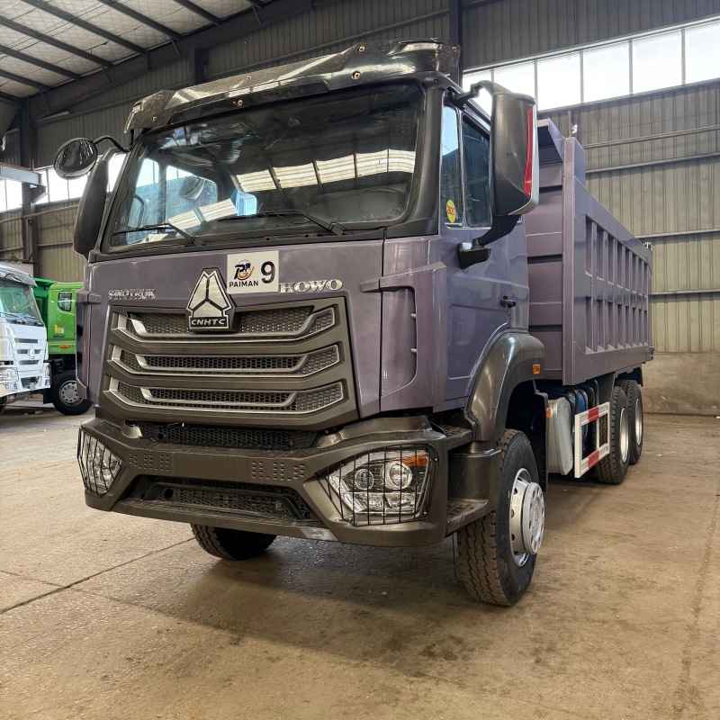 Howo Exports to Africa, Eight-Wheel Construction Site Dump Truck Using Sand and Gravel Materials, Nx 371 Howo Tractor Truck