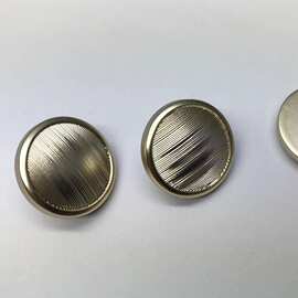 纽扣厂家徽章服装服饰辅料