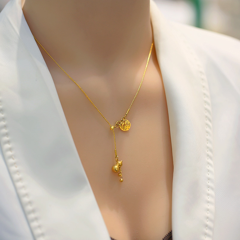 Chinese style blessing gourd necklace for women titanium steel non-fading women light luxury niche design adjustable clavicle chain pendant
