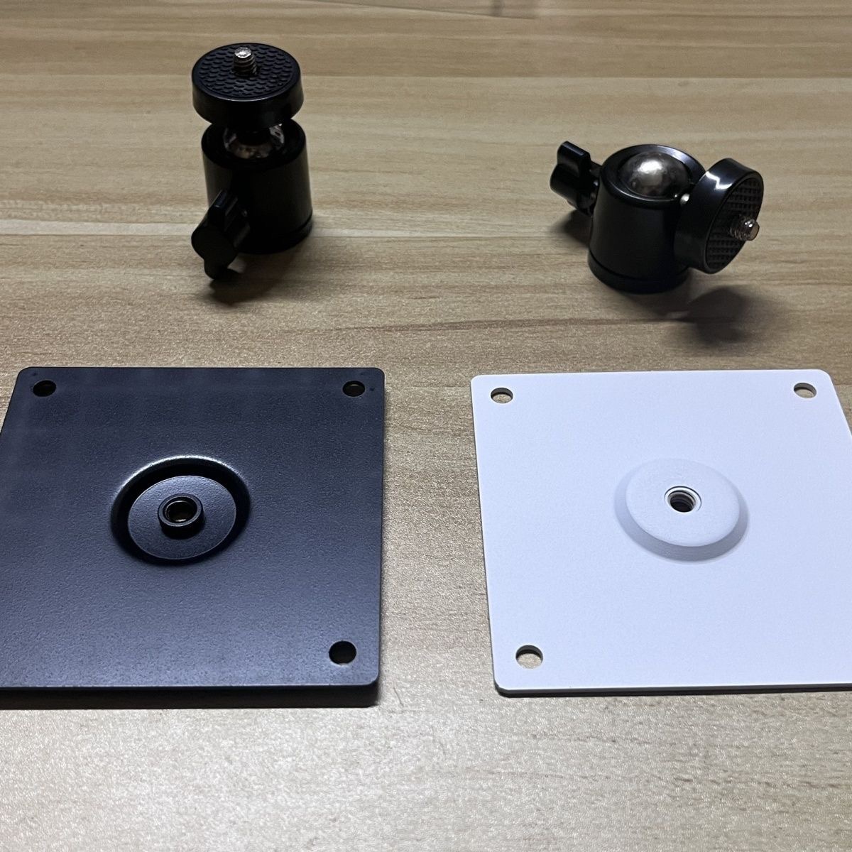 VESA支架便携显示器铁转板75孔距1/4小云台6mm孔径各尺寸通用