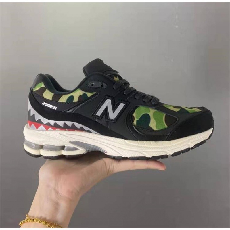 에메랄드 그린 2002 블랙 위장