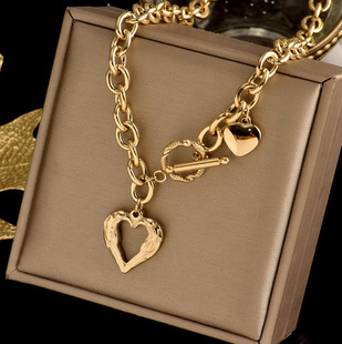 Temu Hot Selling Niche Light Luxury Angel Wings Love Ot Buckle Necklace Women's High-end Sense Ins Cold Style Elegant Lock