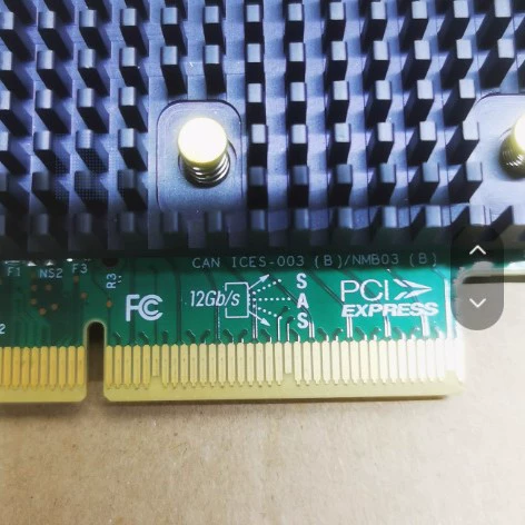 7Y37A01082 RAID 530-8i PCIe 12Gb адаптер подходит для SR530, SR550