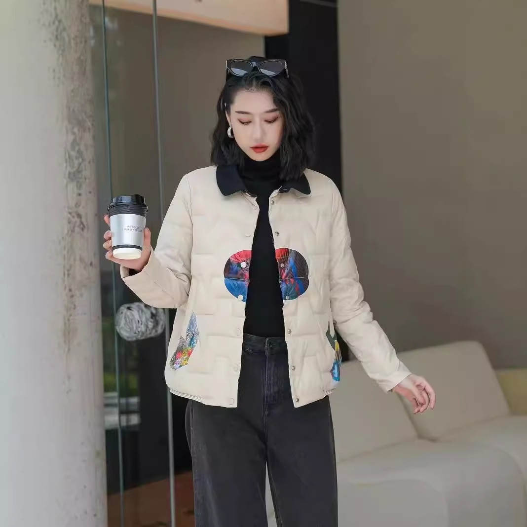 Short winter fashionable elegant velvet down jacket