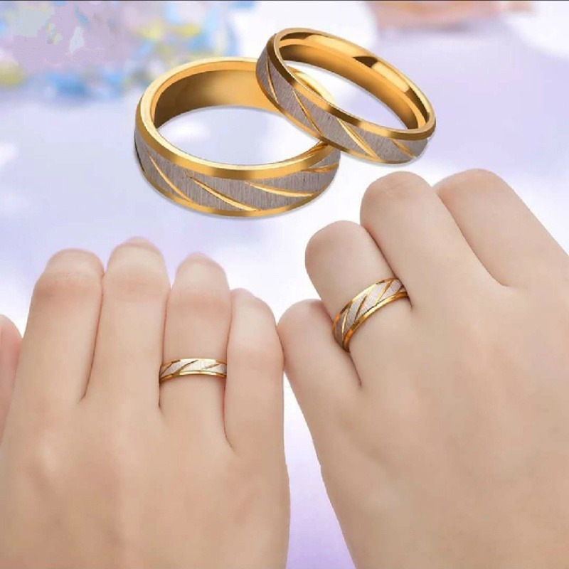 Designer Rings For Couples Gold Plated Diagonal Engraved Bands_voghion.com