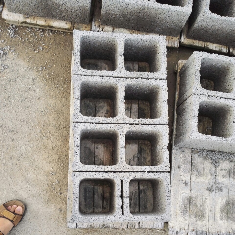 水泥机制空心砖 鑫鼎力建材 水泥空心砖 湖南厂家大量现货供应