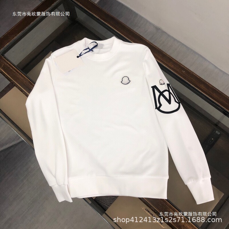 Cross-Border New Product Authentic Version Autumn/Winter Original Label Moncler Men's Sweatshirt Round Neck Embroidered Logo Long-Sleeve Fleece Cross-Border New Product Authentic Version Autumn/Winter Original Label Moncler Men's Sweatshirt Round Neck Embroidered Logo Long-Sleeve Fleece