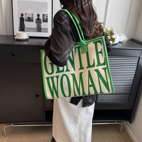 春夏新款泰国热卖款英文字母单肩帆布包包女文艺简约大容量旅行包