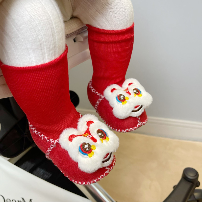 Festive New Year Red Tiger Head Shoes and Socks Winter Baby Shoes Fleece-Lined 3-6-9 Months Male and Female Babies Thickeneded and Non-Falling