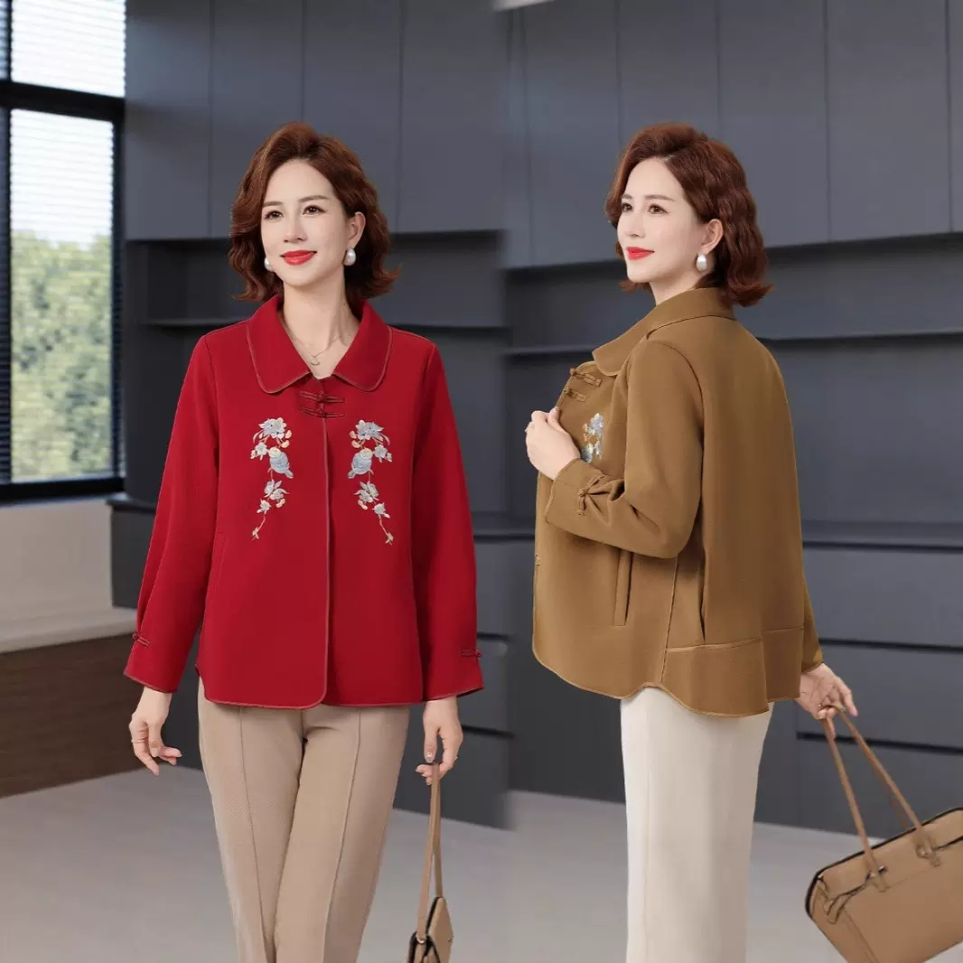 2025新款春秋妈妈装新中式绣花呢大衣外套宽松纽扣开衫中老年女装