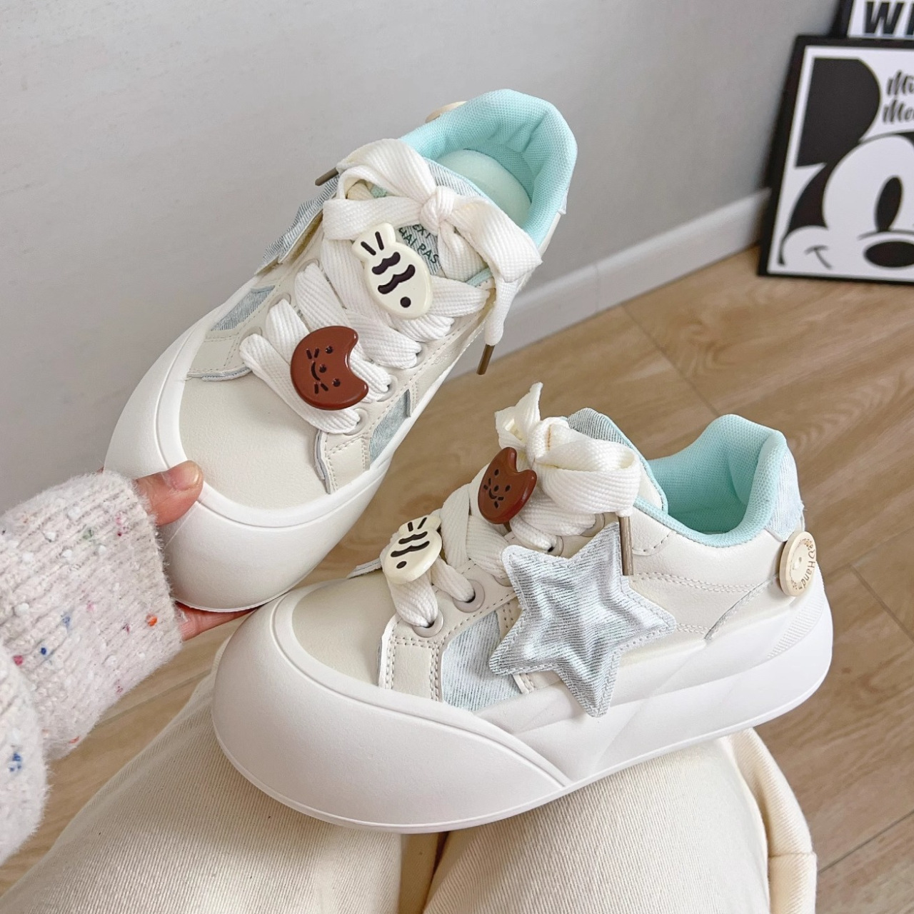 New Sneakers Women's 2025 Spring New All-match Height-increasing Casual Shoes Lightweight All-match Casual Platform Shoes Comfortable Women