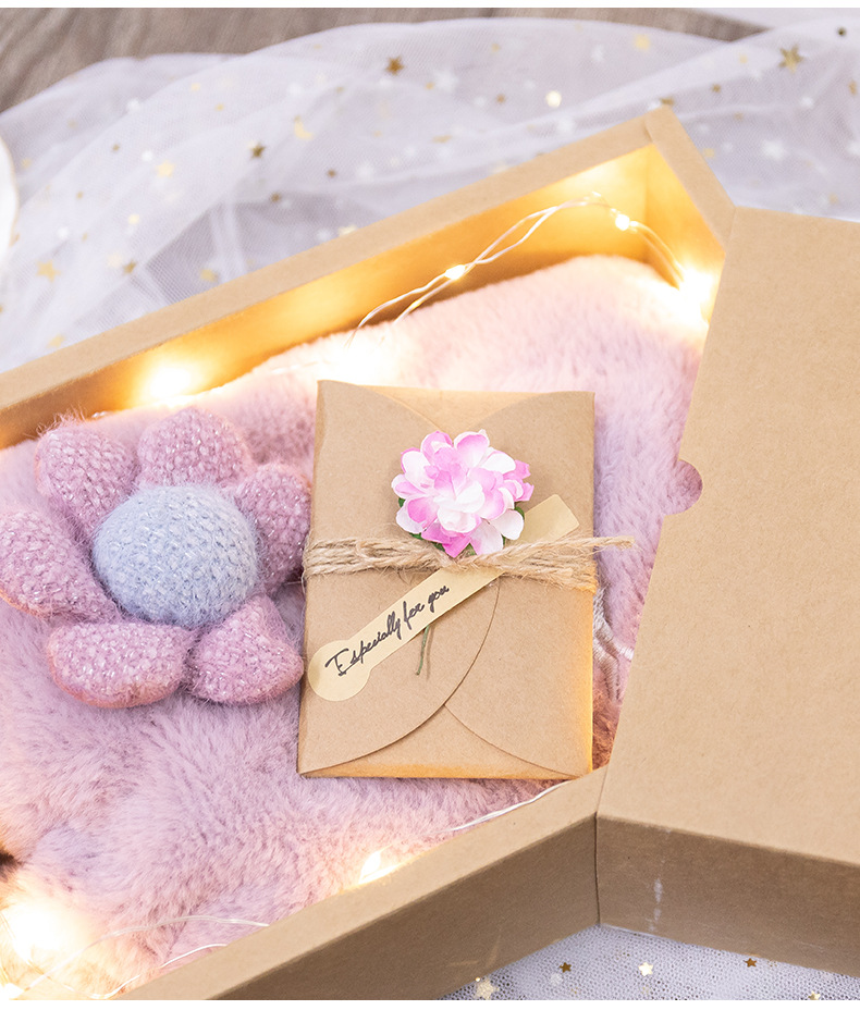 Mother'S Day Festival Letter, Flower Pattern MAMA Style Handmade Craft Mother's Day Mama Letter Flower Kraft Paper Festival Card