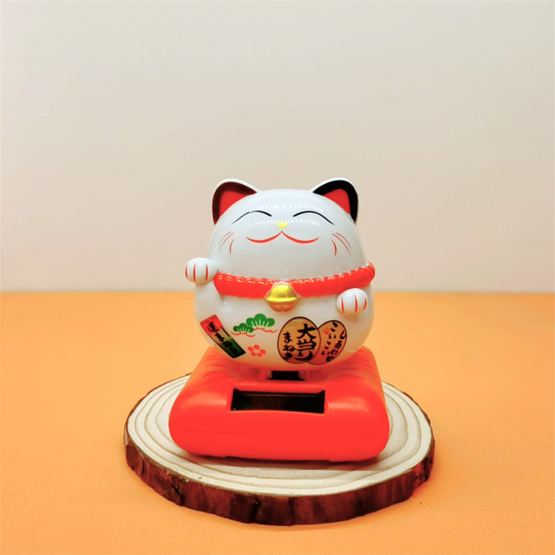 Cross-border creative solar fortune cat decoration car dashboard with cute decoration car supplies