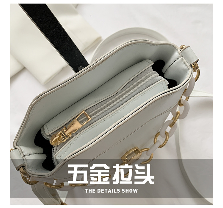 Korean Chain Shoulder Messenger Portable Bag display picture 22