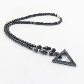 手链;项链;钥匙扣及钥匙扣配件