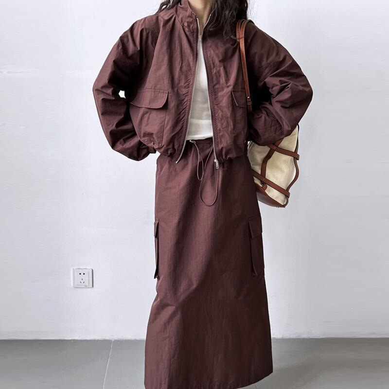 Workwear Casual Suit for Women 2026 New Autumn Style Complete Set of Stylish Salt-Style Jacket and Skirt Two-Piece Set