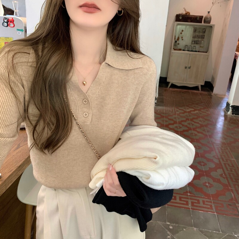 Student Knitwear Tops for Women, Autumn and Winter 2025 New Style, Polo Collar, Button-Up, Long-Sleeved, Short Sweater for Layering Student Knitwear Tops for Women, Autumn and Winter 2025 New Style, Polo Collar, Button-Up, Long-Sleeved, Short Sweater for Layering