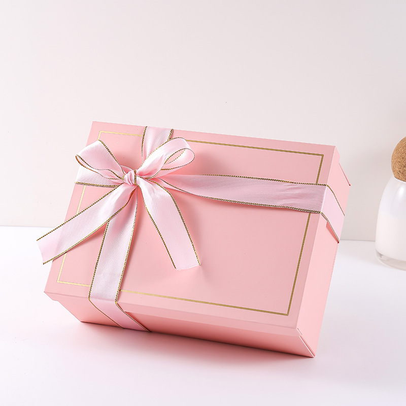 Caja de regalo plegable al por mayor Caja de regalo de la cubierta del cielo y la tierra Caja de embalaje de la cubierta del cielo y la tierra plegable de una pieza Fiesta del arco