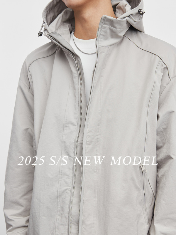 亦止男装美式运动登山夹克男秋季2025潮牌防风户外连帽外套上衣潮|undefined