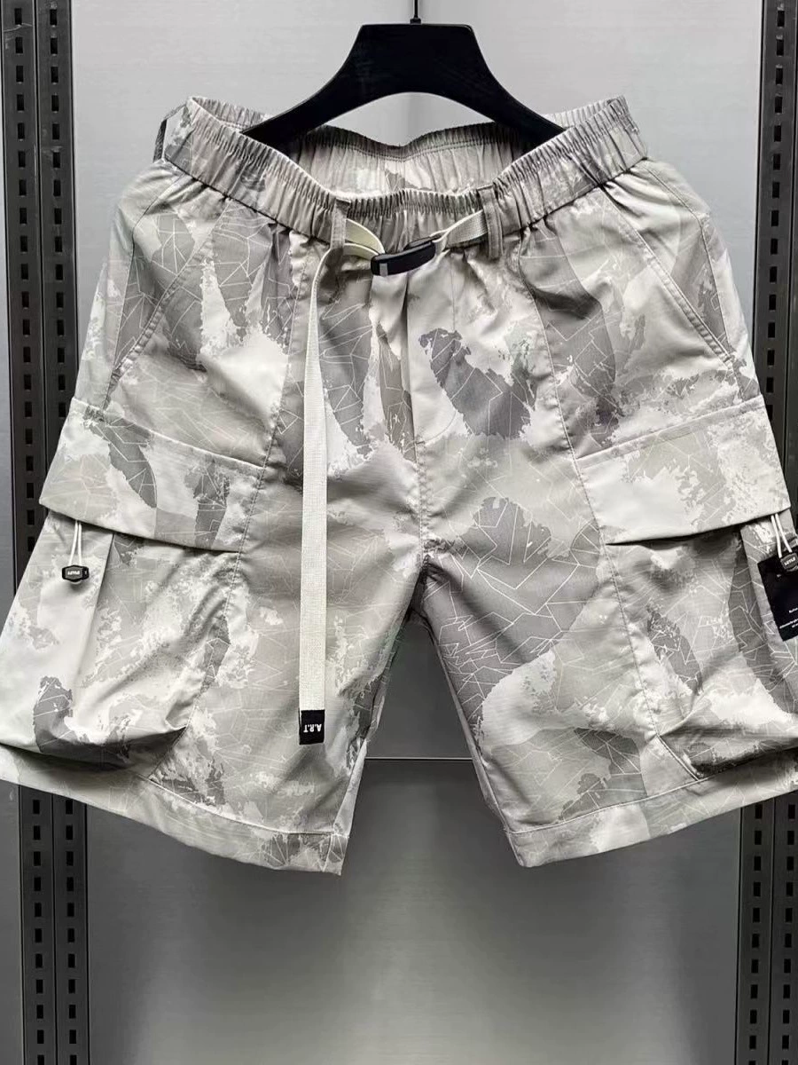 Men's camouflage five-point shorts product view 2