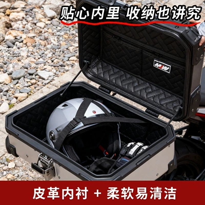Quick-Release Aluminum Alloy Tail | Motorcycle trunk